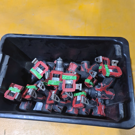 Battery Milwaukee 18V Drill 13mm Chuck