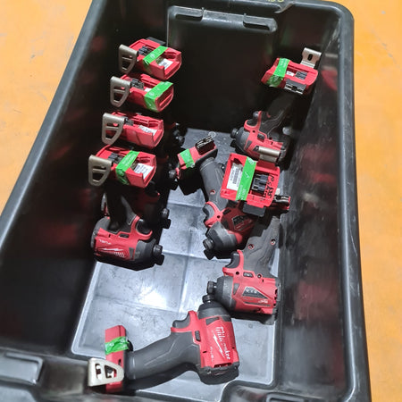 Battery Milwaukee 18V Impact Driver