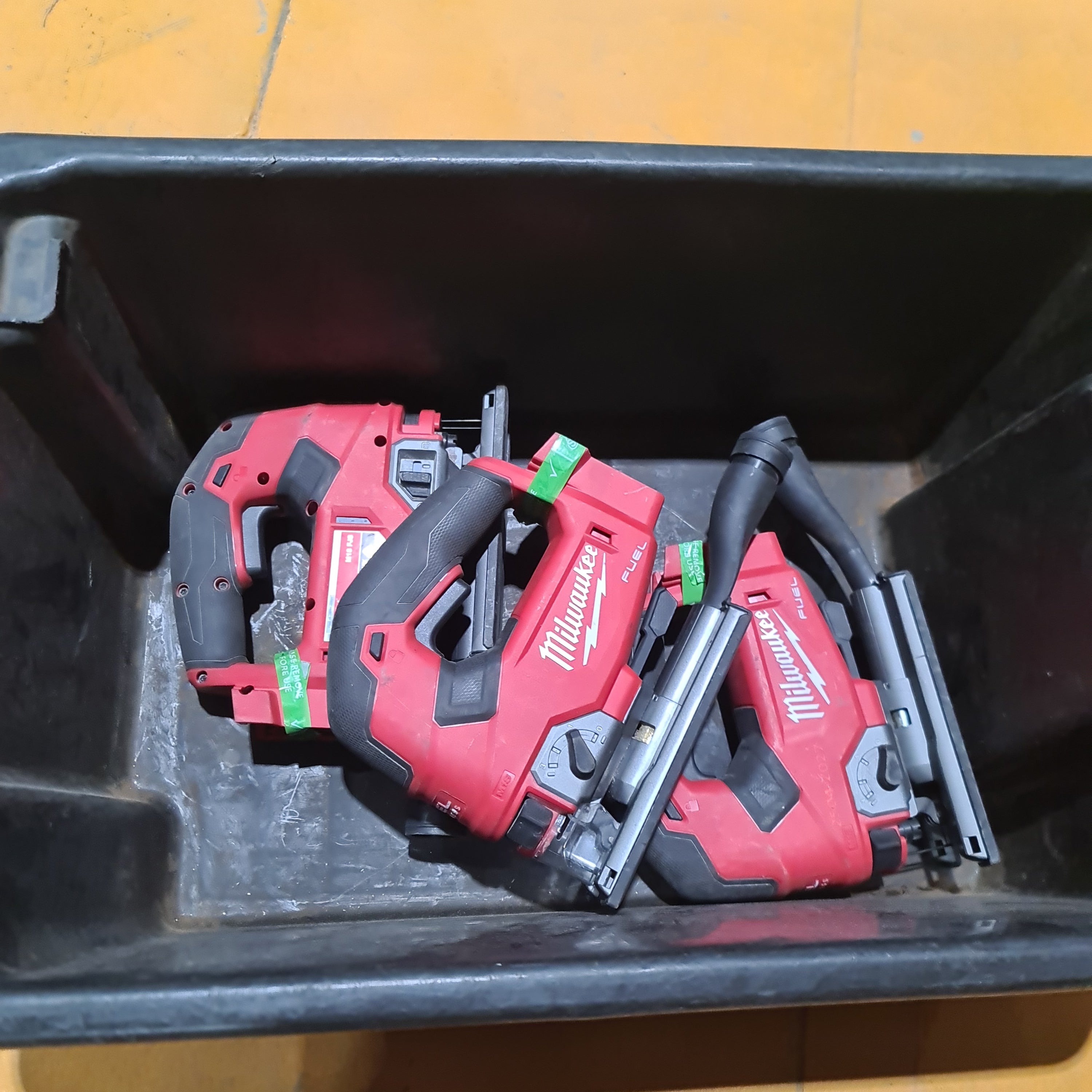 Battery Milwaukee 18V Jigsaw