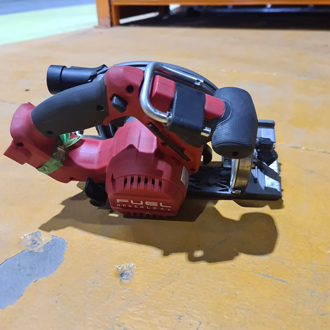Battery Milwaukee 18V Circular Saw Clearance Tools