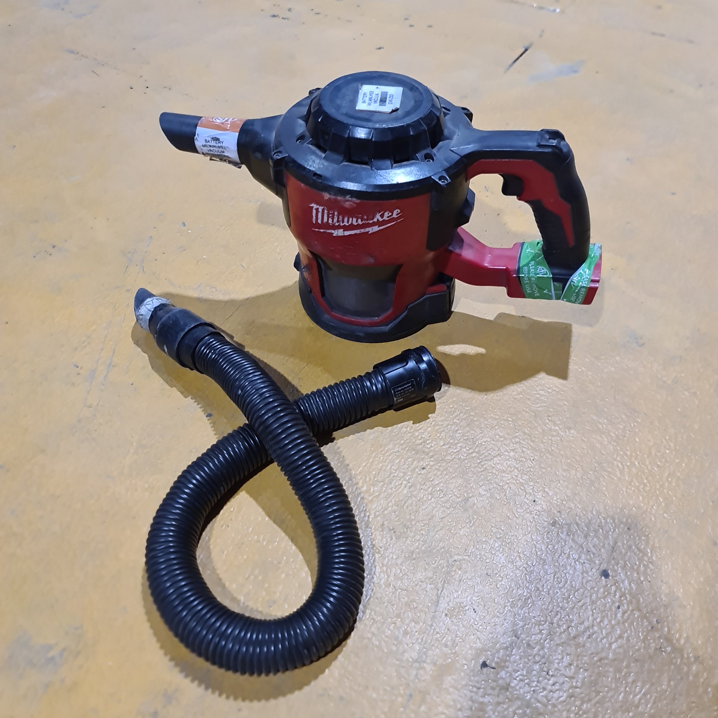 Milwaukee 18v vacuum discount hose