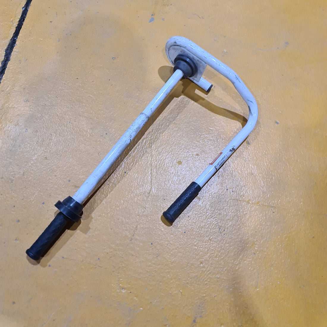 Plastic Wrap Handle Clearance Tools